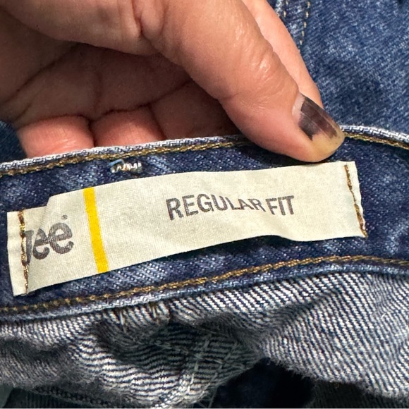 Lee Jeans Classic Dark Wash Blue Men’s Denim Jeans Regular Fit 36 x 30 - Picture 6 of 9